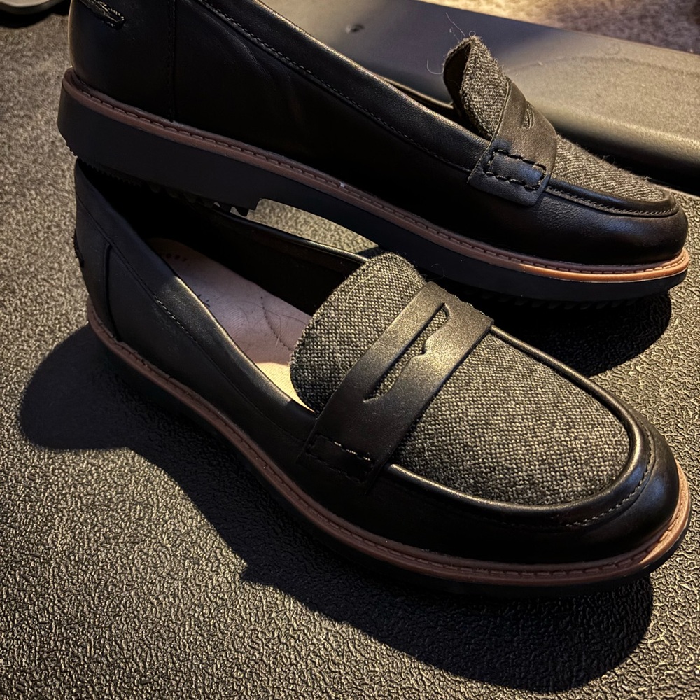 Clarks Black Leather & Textile Penny Loafers
